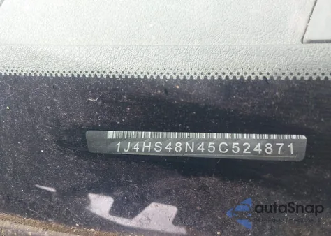 2005 Jeep Grand Cherokee Laredo from USA, damaged, VIN 1J4HS48N45C524871